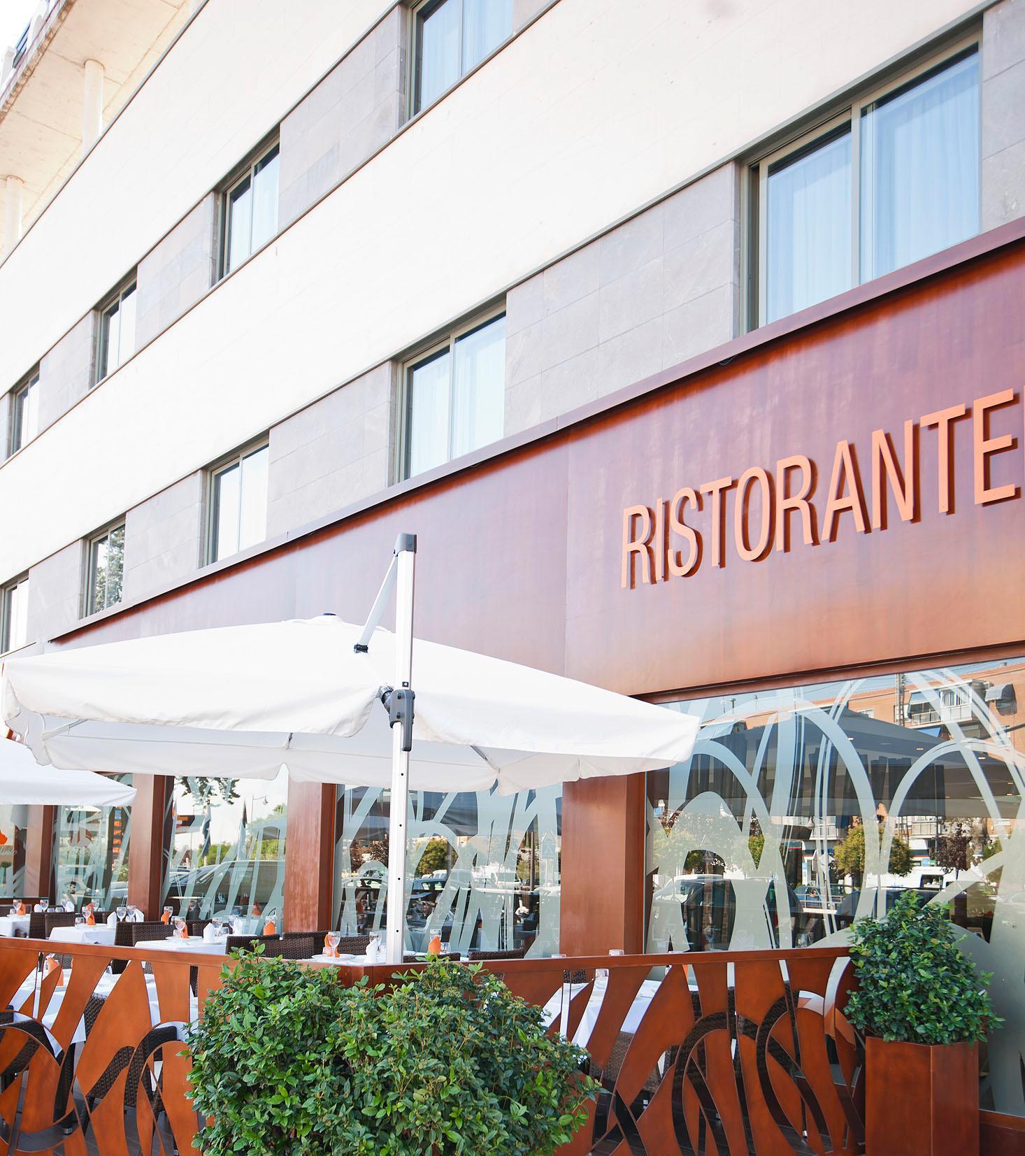 Uve Alcobendas Exterior photo