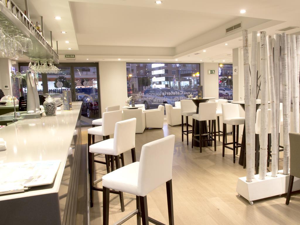 Uve Alcobendas Exterior photo
